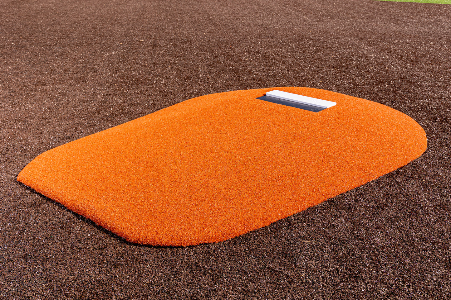 8" One-Piece Game Mound