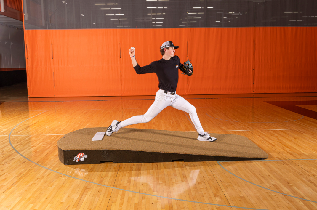 OVERSIZED One-Piece Practice Mound