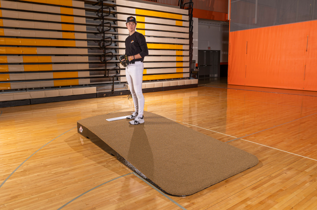 OVERSIZED One-Piece Practice Mound