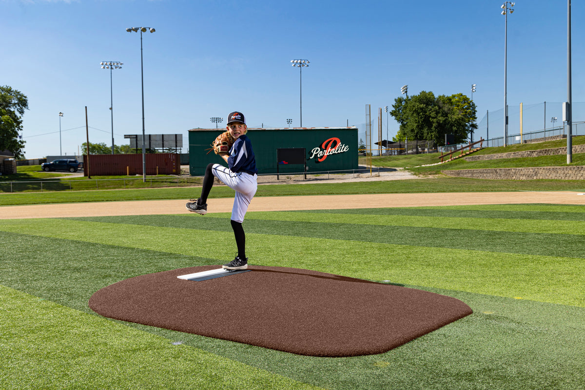 8" One-Piece Game Mound