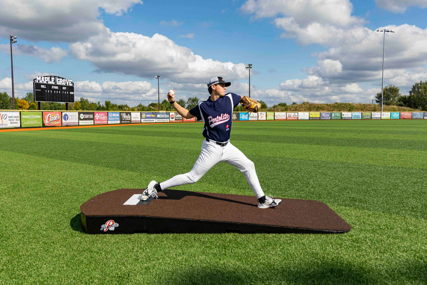 OVERSIZED One-Piece Practice Mound