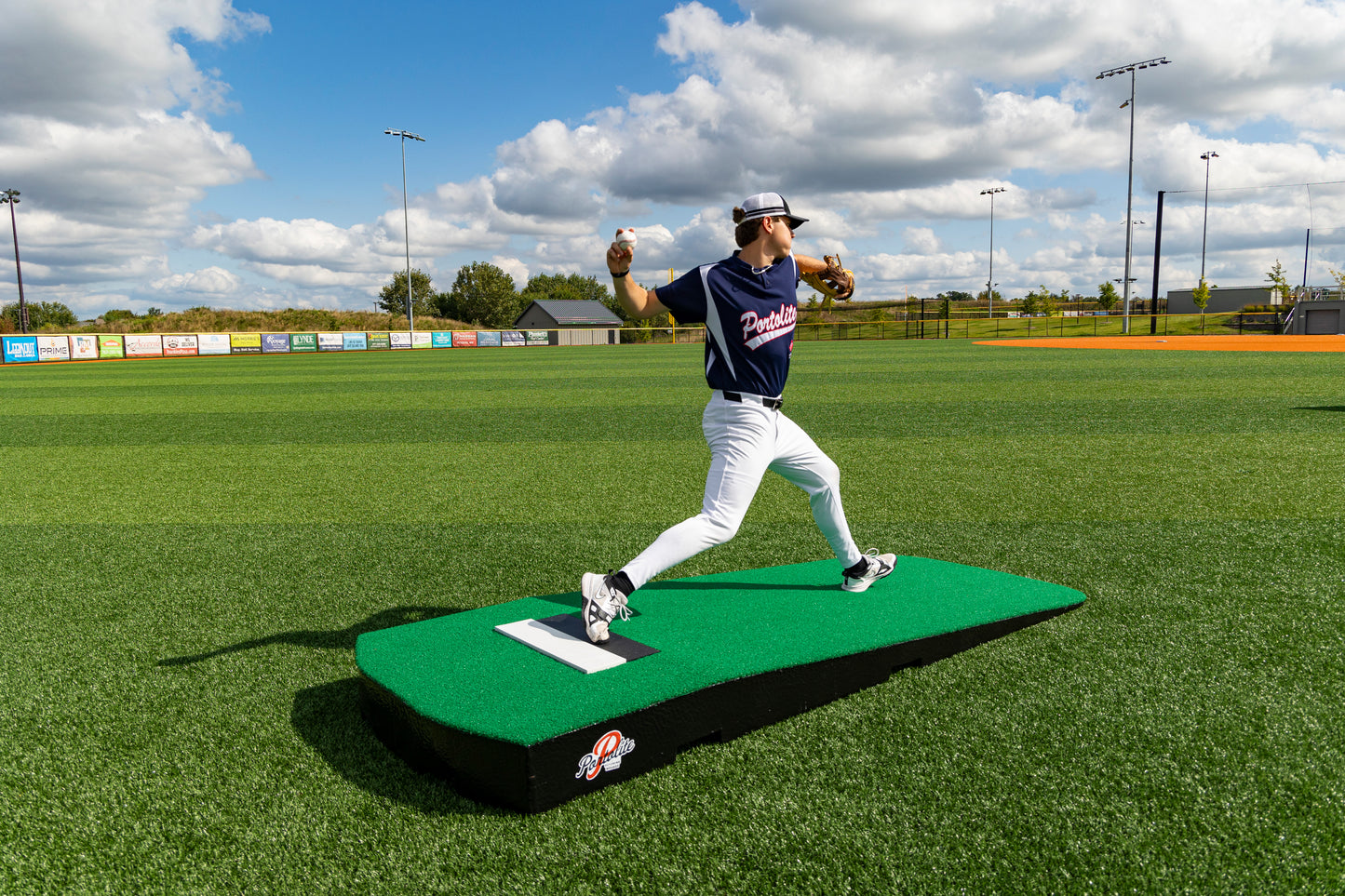 STANDARD One-Piece Practice Mound