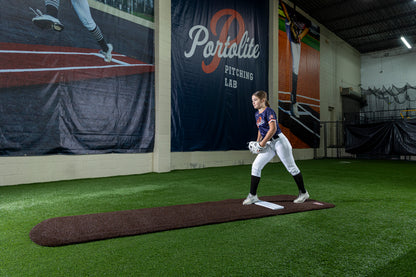 Signature Spiked Practice Mat